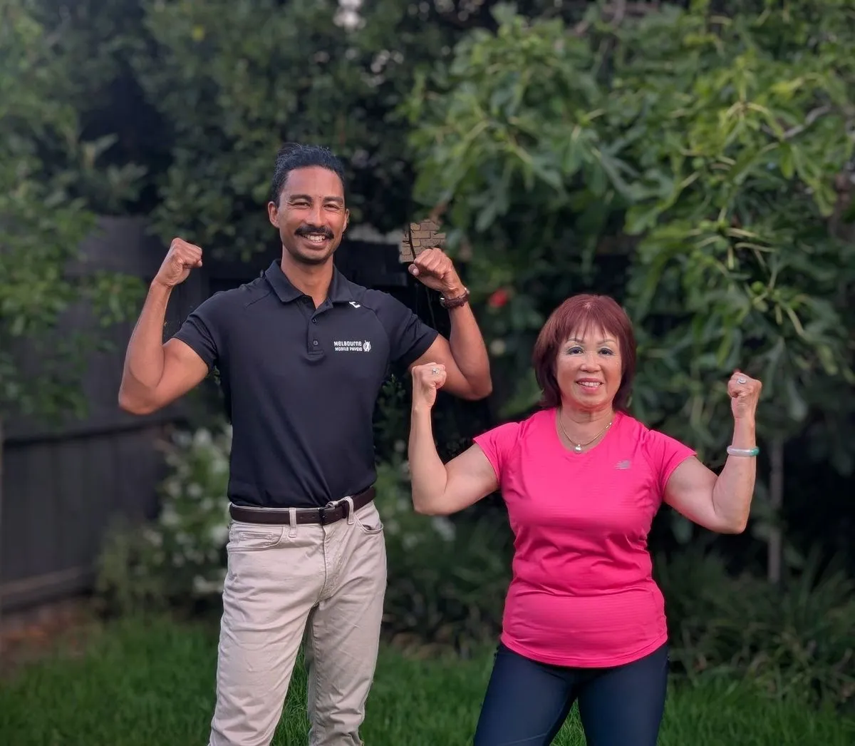 A Melbourne Mobile Physio therapist celebrating with a client